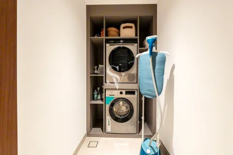 Lägenhet till försäljning i Dubai, UAE 3 sovrum, 274 kvm Nr. 660169 - fotografi 27