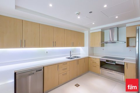 Appartement te huur in Palm Jumeirah, Dubai, VAE 2 slaapkamers, 185.5 vr.m., nr 701229 - foto 21
