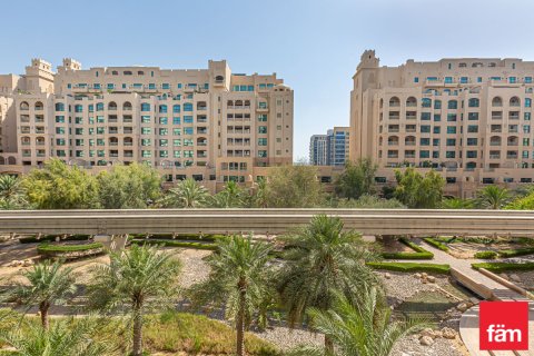 Appartement te huur in Palm Jumeirah, Dubai, VAE 2 slaapkamers, 185.5 vr.m., nr 701229 - foto 17