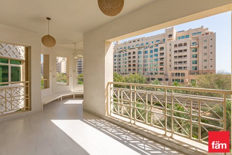 Apartman u gradu Palm Jumeirah, Dubai, UAE 2 spavaće sobe, 185.5 m2 Br. 701229 - Slika 10
