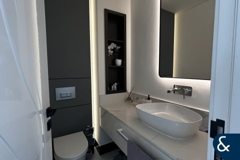 Apartment til salg i Business Bay, Dubai, UAE 1 soveværelse, 120 kvm № 666987 - foto 5