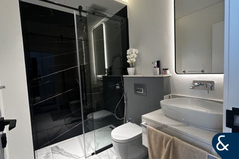 Apartment til salg i Business Bay, Dubai, UAE 1 soveværelse, 120 kvm № 666987 - foto 8