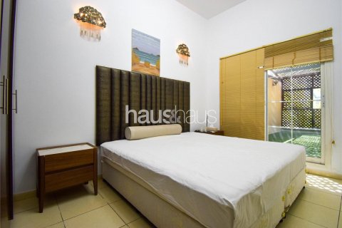 Villa in Jumeirah Village Circle, Dubai, UAE 3 bedrooms, 330 sq.m. № 625715 - photo 6