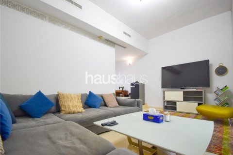 Villa in Jumeirah Village Circle, Dubai, UAE 3 bedrooms, 330 sq.m. № 625715 - photo 7