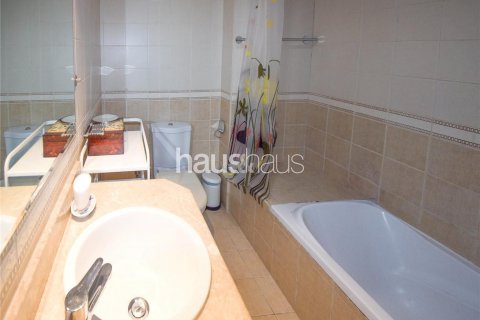 Villa in Jumeirah Village Circle, Dubai, UAE 3 bedrooms, 330 sq.m. № 625715 - photo 12