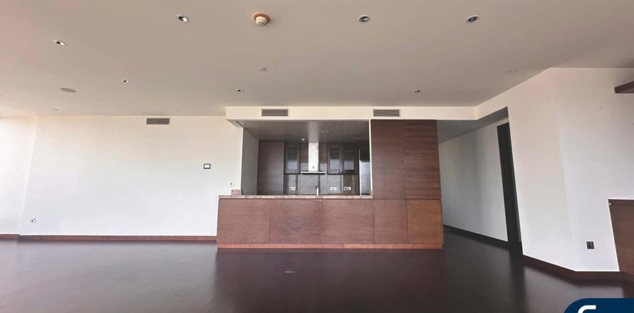 Appartamento a Downtown Dubai (Downtown Burj Dubai), Dubai, EAU 3 camere da letto, 217 mq. № 698534