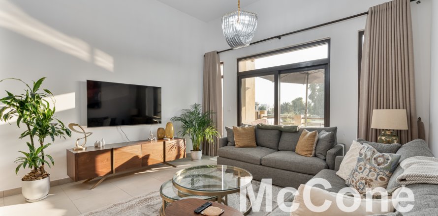 Byt v Umm Suqeim, Dubai, SAE 1 ložnice, 102.84 m² Č.: 587266