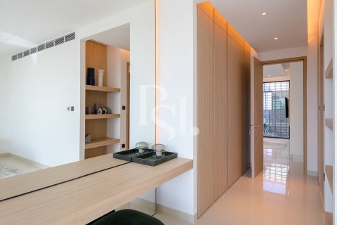 Villa on the Saadiyat Island, Abu Dhabi, UAE 5 bedrooms, 545 sq.m. № 716317 - photo 29
