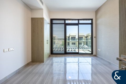 DAMAC Hills (Akoya by DAMAC)、Dubai、UAE にあるタウンハウス販売中 4ベッドルーム、195 m2、No666825 - 写真 6