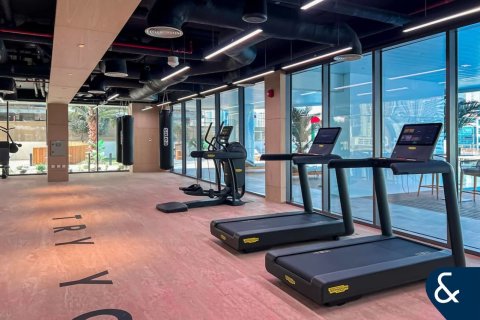 Lägenhet till försäljning i Business Bay, Dubai, UAE 1 sovrum, 107 kvm Nr. 666822 - fotografi 18