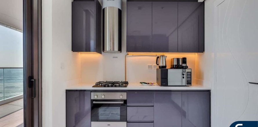 Appartement à Business Bay, Dubai, EAU: 1 chambre, 107 m2 № 666822