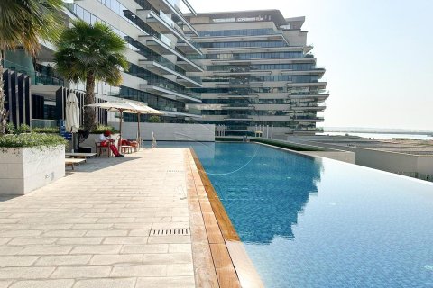Vilë në Yas Island, Abu Dhabi, Emiratet e Bashkuara Arabe 4 dhoma gjumi, 279 m2. № 615077 - Foto 23
