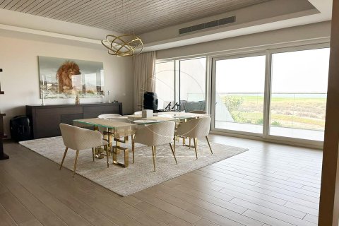 Vilë në Yas Island, Abu Dhabi, Emiratet e Bashkuara Arabe 4 dhoma gjumi, 279 m2. № 615077 - Foto 5