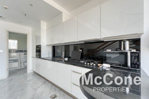 Business Bay, Dubai, BAE’de satılık penthouse 2 yatak odası, 138.61 m&sup2; No 587089 - fotoğraf 7