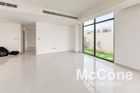 Vilë në Dubai, Emiratet e Bashkuara Arabe 6 dhoma gjumi, 330.92 m2. № 587398 - Foto 5