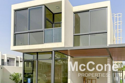 Vilë në Dubai, Emiratet e Bashkuara Arabe 6 dhoma gjumi, 330.92 m2. № 587398 - Foto 14