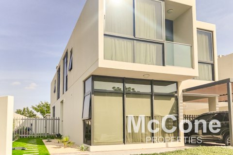 Vilë në Dubai, Emiratet e Bashkuara Arabe 6 dhoma gjumi, 330.92 m2. № 587398 - Foto 17