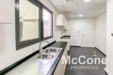 Vilë në Dubai, Emiratet e Bashkuara Arabe 6 dhoma gjumi, 330.92 m2. № 587398 - Foto 7
