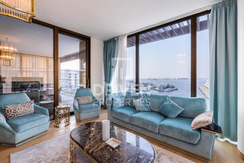 Apartamento en venta en Jumeirah, Dubai, EAU 3 dormitorios, 294.41 m2 № 741885 - foto 3