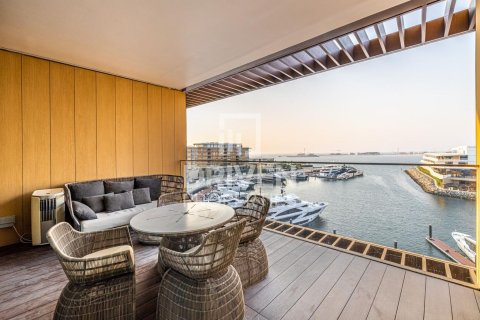 Apartamento en venta en Jumeirah, Dubai, EAU 3 dormitorios, 294.41 m2 № 741885 - foto 17