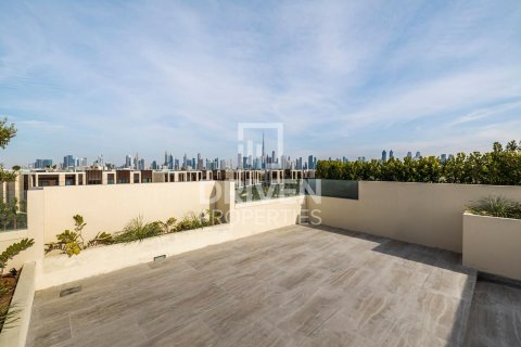 Villa til salg i Jumeirah, Dubai, UAE 3 soveværelser, 276.57 kvm № 741886 - foto 27