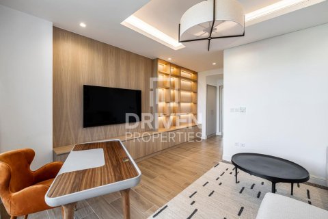 Villa til salg i Jumeirah, Dubai, UAE 3 soveværelser, 276.57 kvm № 741886 - foto 12
