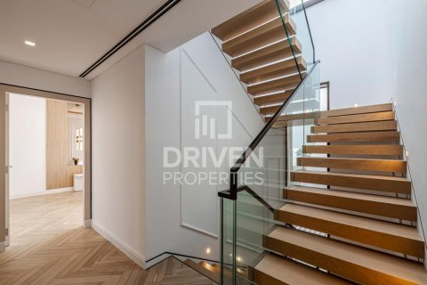 Villa til salg i Jumeirah, Dubai, UAE 3 soveværelser, 276.57 kvm № 741886 - foto 17