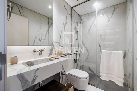 Villa til salg i Jumeirah, Dubai, UAE 3 soveværelser, 276.57 kvm № 741886 - foto 22