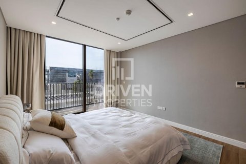 Villa til salg i Jumeirah, Dubai, UAE 3 soveværelser, 276.57 kvm № 741886 - foto 13