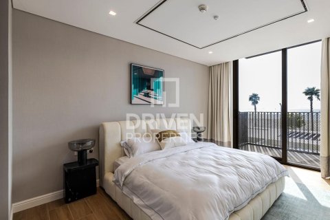 Villa til salg i Jumeirah, Dubai, UAE 3 soveværelser, 276.57 kvm № 741886 - foto 7