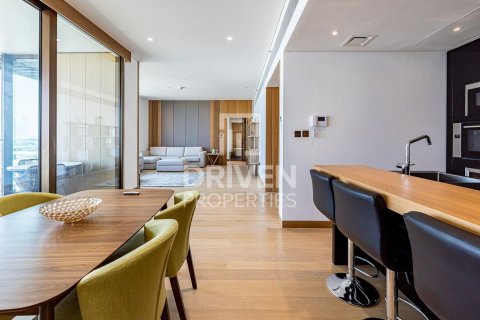 Apartamento en venta en Jumeirah, Dubai, EAU 1 dormitorio, 137.68 m2 № 741884 - foto 3