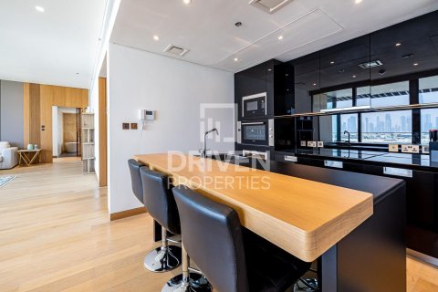 Apartamento en venta en Jumeirah, Dubai, EAU 1 dormitorio, 137.68 m2 № 741884 - foto 12