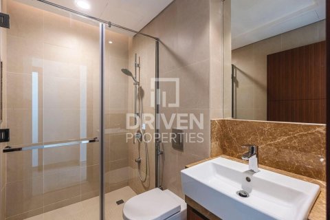 Apartment in The Hills, Dubai, UAE 3 bedrooms, 165.74 sq.m. № 746213 - photo 12