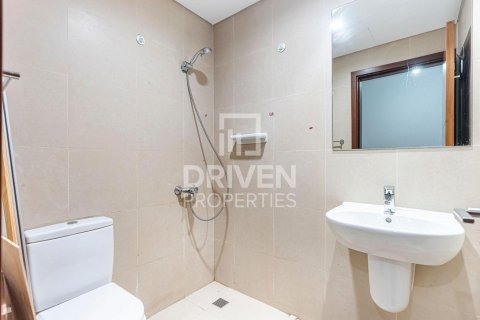 Apartment in The Hills, Dubai, UAE 3 bedrooms, 165.74 sq.m. № 746213 - photo 18