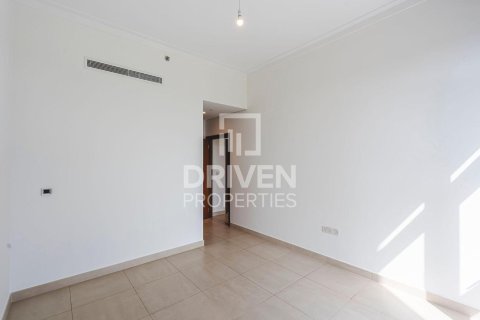 Apartment in The Hills, Dubai, UAE 3 bedrooms, 165.74 sq.m. № 746213 - photo 11