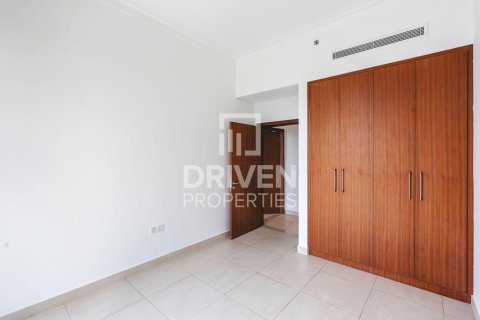 Apartment in The Hills, Dubai, UAE 3 bedrooms, 165.74 sq.m. № 746213 - photo 9