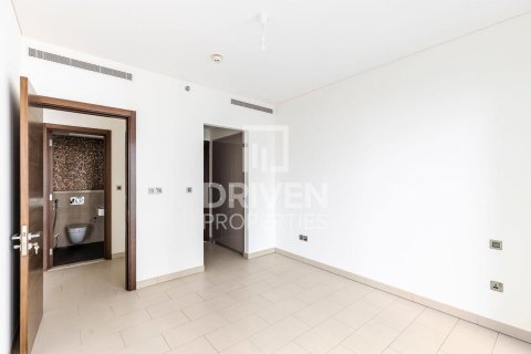 Apartment til leje i Mohammed Bin Rashid City, Dubai, UAE 2 soveværelser, 114.36 kvm № 746209 - foto 3