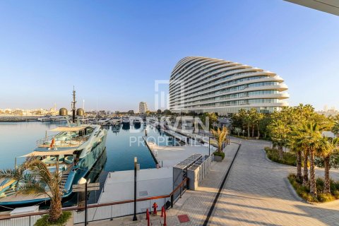 Villa para venda em Jumeirah, Dubai, EAU 6 quartos, 849.78 m2 № 741895 - foto 3