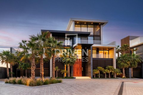 Villa para venda em Jumeirah, Dubai, EAU 6 quartos, 849.78 m2 № 741895 - foto 4