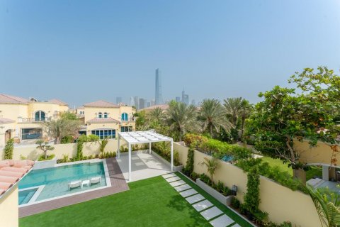 Vila v Jumeirah Park, Dubai, SAE 4 ložnice, 424 m² Č.: 623296 - fotografie 11