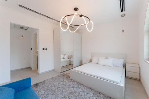 Vila v Jumeirah Park, Dubai, SAE 4 ložnice, 424 m² Č.: 623296 - fotografie 9