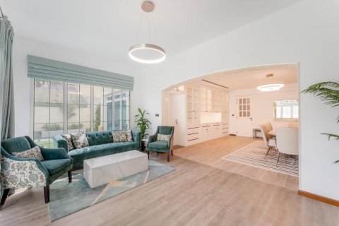 Vila v Jumeirah Park, Dubai, SAE 4 ložnice, 424 m² Č.: 623296 - fotografie 6