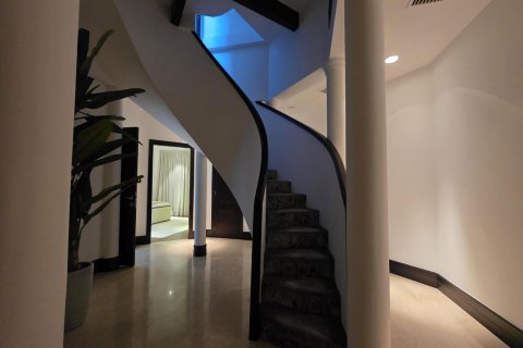 Villa in affitto a Palm Jumeirah, Dubai, EAU 4 camere da letto, 622 mq. № 623339 - foto 16