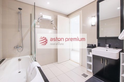 Apartemen di Business Bay, Dubai, UEA 1 kamar tidur, 76 m2 nomor 678695 - foto 25