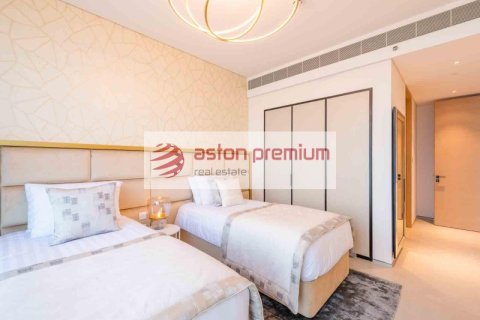 Apartemen di Jumeirah Beach Residence, Dubai, UEA 4 kamar tidur, 237 m2 nomor 678693 - foto 16