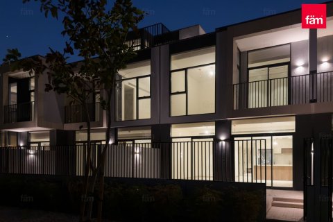 Townhouse in Dubai, UAE 3 bedrooms, 168.1 sq.m. № 751218 - photo 25