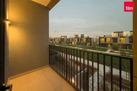 Townhouse in Dubai, UAE 3 bedrooms, 168.1 sq.m. № 751218 - photo 5
