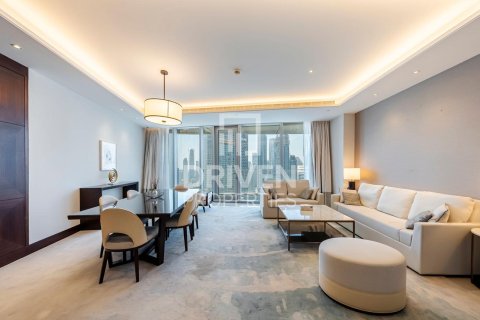 Apartment i Downtown Dubai (Downtown Burj Dubai), Dubai, UAE 2 soveværelser, 157.84 kvm № 756977