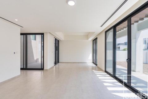 Vilë në Arabian Ranches 3, Dubai, Emiratet e Bashkuara Arabe 4 dhoma gjumi, 526 m2. № 680762 - Foto 2