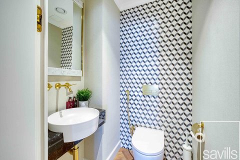 Appartamento in vendita a Palm Jumeirah, Dubai, EAU 2 camere da letto, 203 mq. № 680777 - foto 15